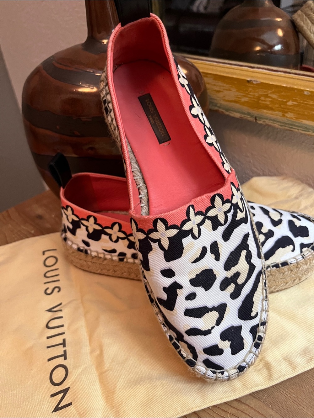 Louis Vuitton Black & White Espadrille Slip-Ons with Pink Trim size 36.5 women’s